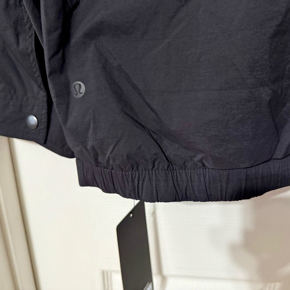Men’s Lululemon Insulated Coaches Jacket - Picture 11 of 12